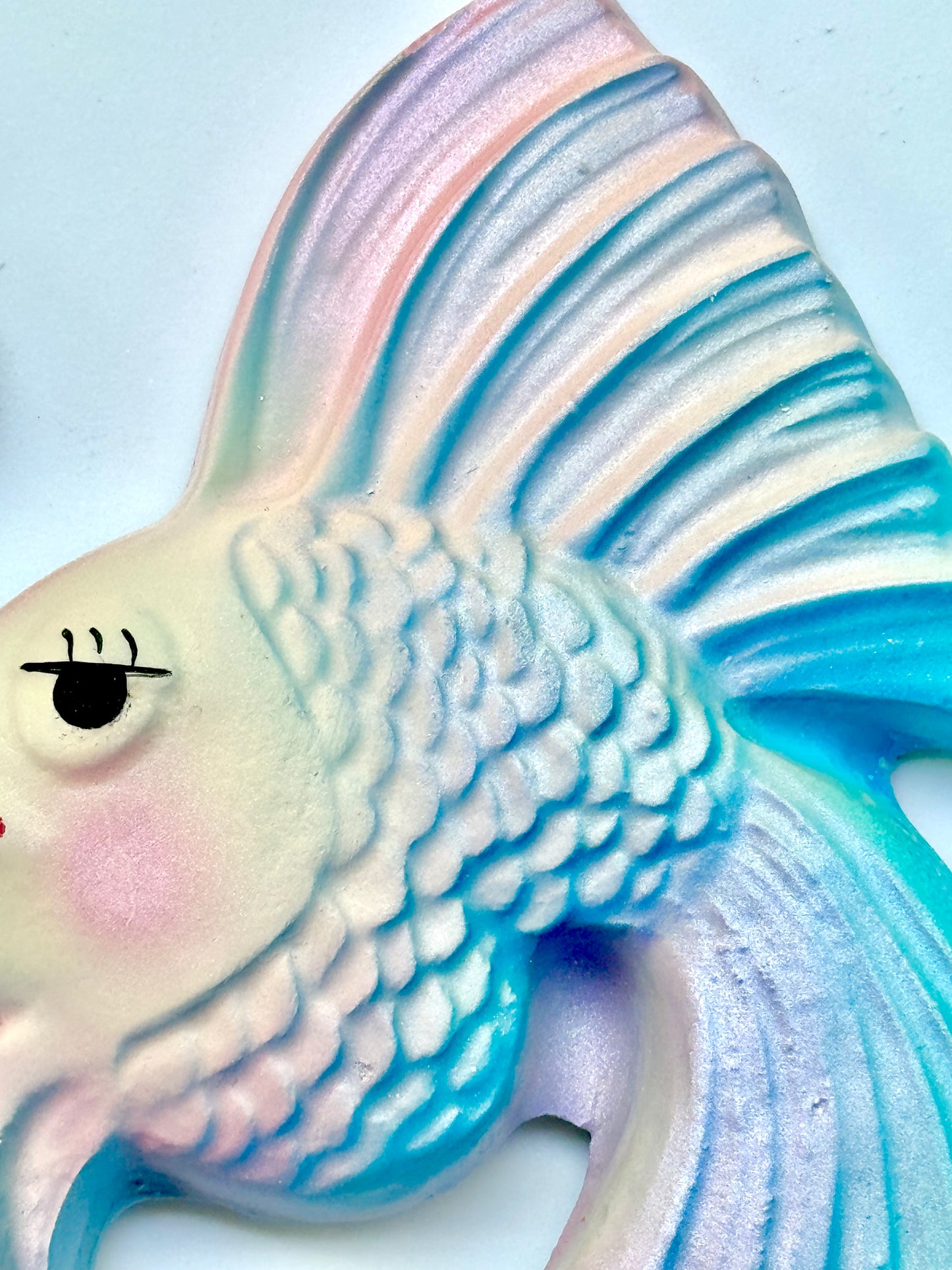 Vintage Style Lusterware MCM Vintage Style Chalkware Wall Art Fish & Bubbles