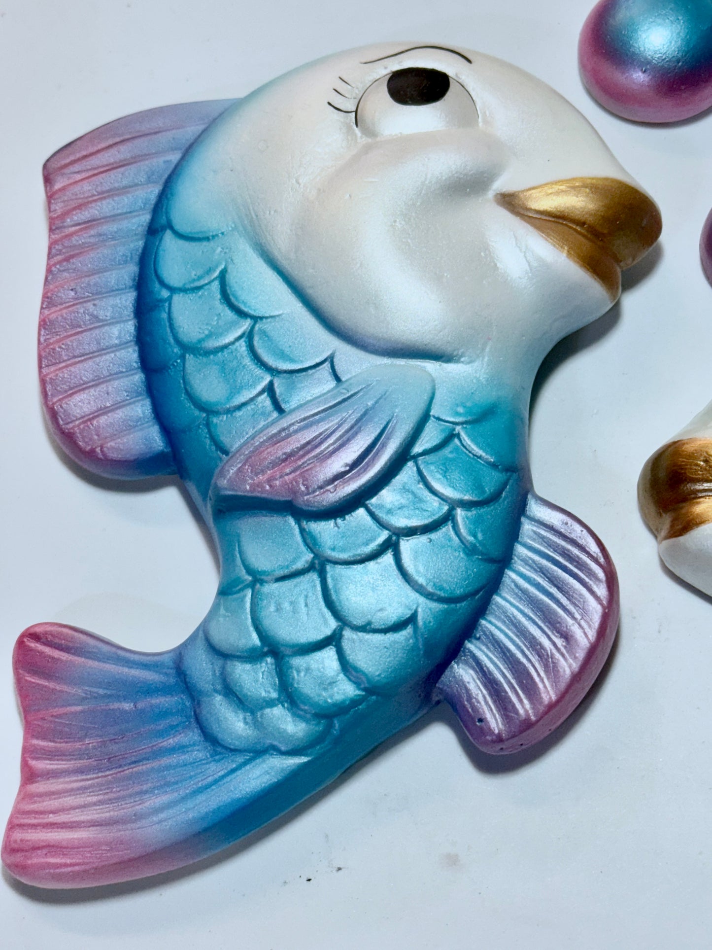 Vintage Style Fish & Bubble Chalkware Wall Art-- Fun Anthropomorphic Wall Plaques