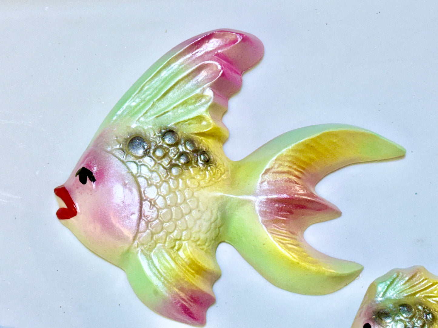 Mid Century Style Rainbow Chalkware Fish Set, Fun Retro Style Wall Art Decor