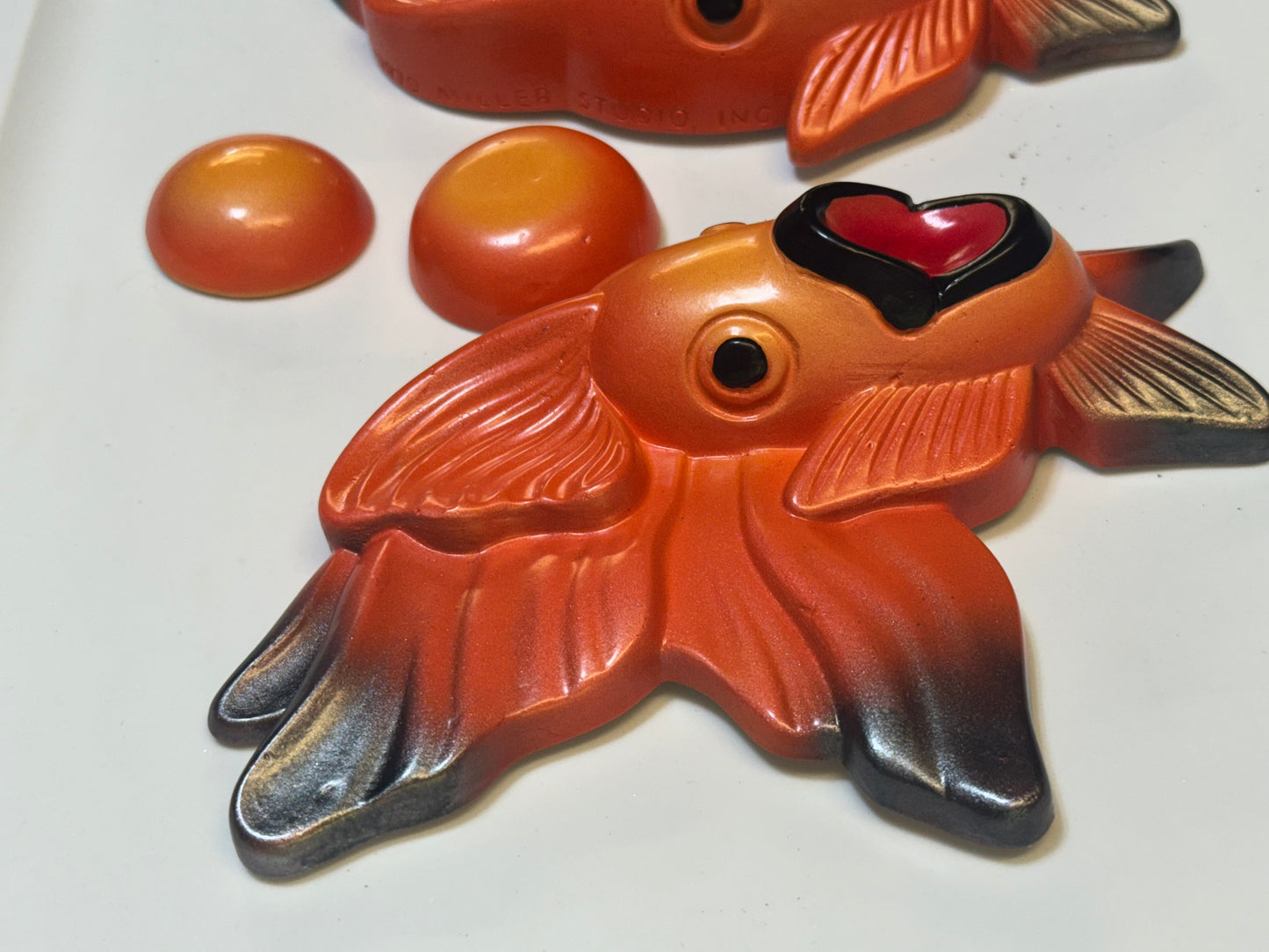 Vintage Style Chalkware Fish & Bubble Wall Art in Orange & Black, Retro Style Goldfish/ Koi Wall Art