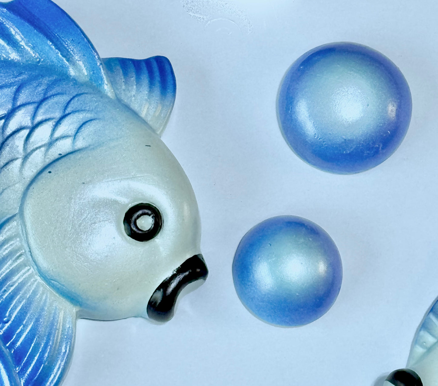 Vintage Style Chalkware Goldfish/ Koi Wall Plaque set w/ Bubbles in Blue