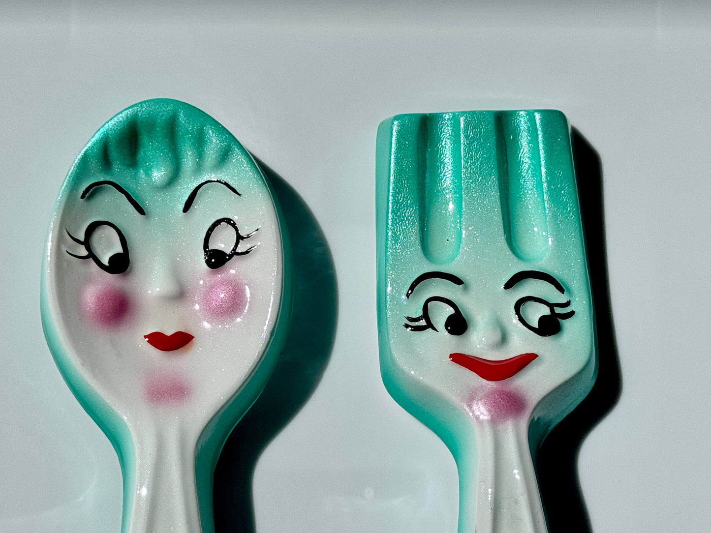 Chalkware Fork & Spoon Wall Plaques-- Atomic Cat & Starburst Pattern