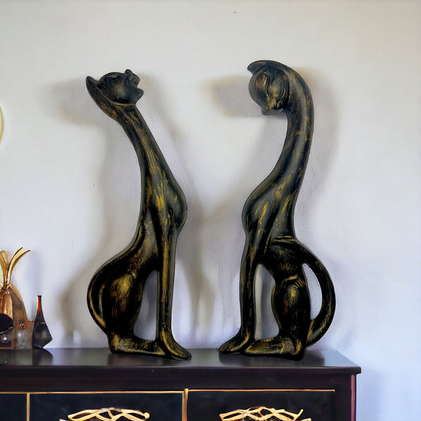 Retro Atomic Cat Chalkware Wall Plaques – Mid Century Vintage Style Decor