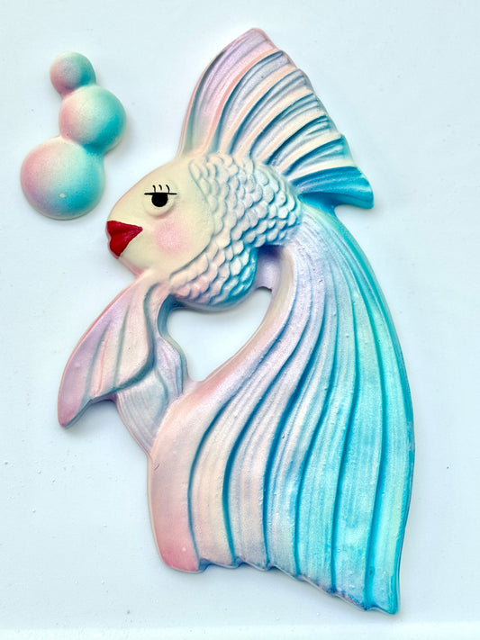 Vintage Style Lusterware MCM Vintage Style Chalkware Wall Art Fish & Bubbles