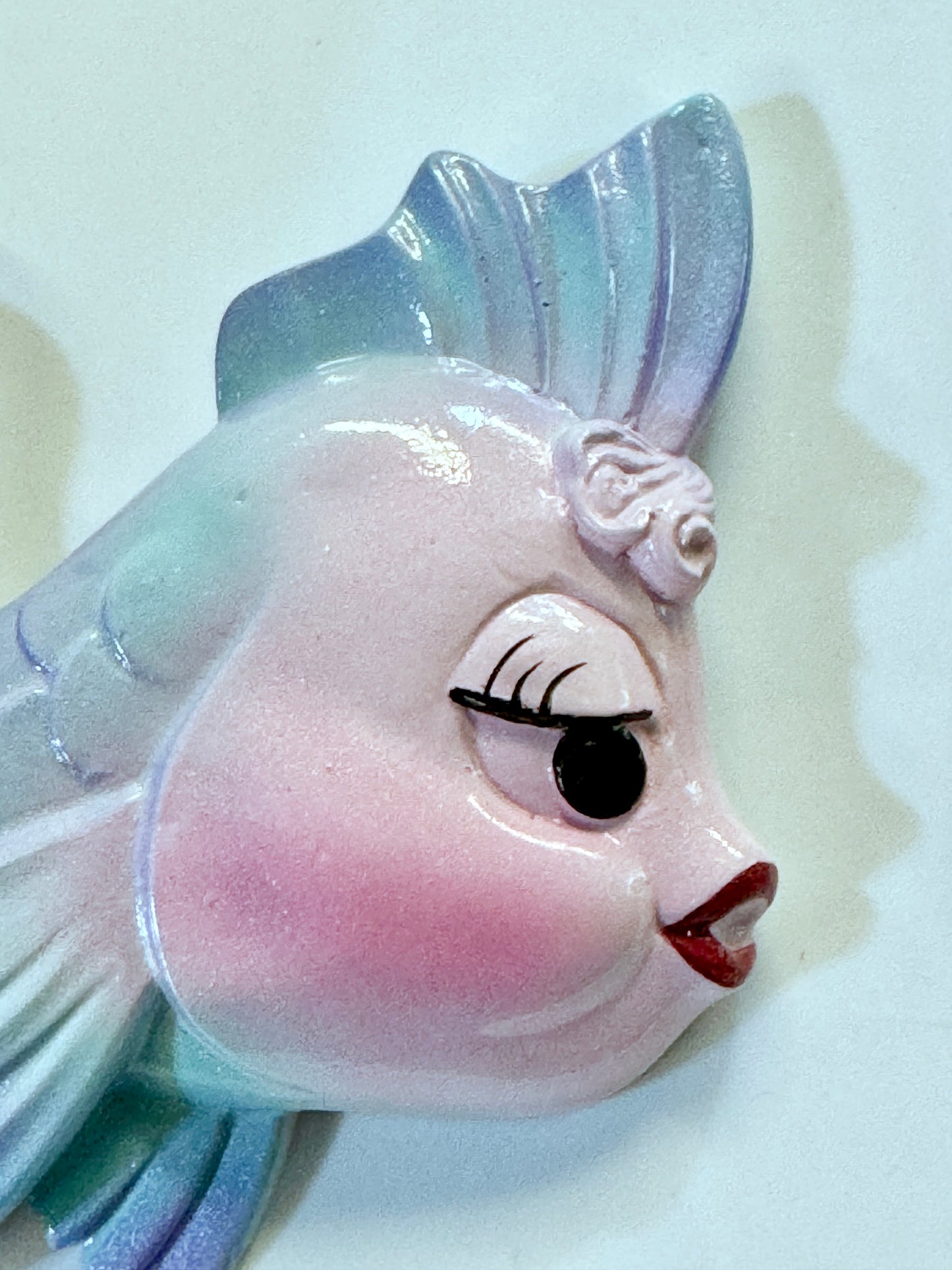 Mid Century Style Anthropomorphic Chalkware Wall Art Fish & Bubbles Set