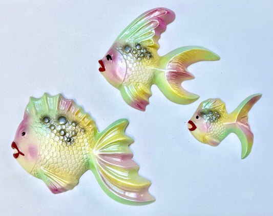 Mid Century Style Rainbow Chalkware Fish Set, Fun Retro Style Wall Art Decor