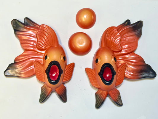Vintage Style Chalkware Fish & Bubble Wall Art in Orange & Black, Retro Style Goldfish/ Koi Wall Art