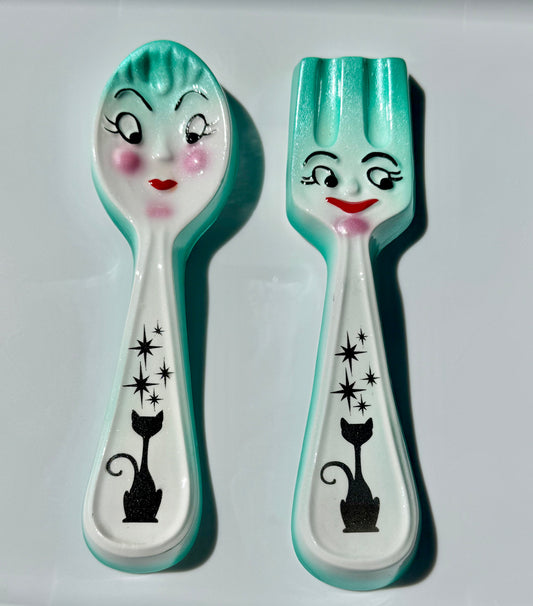 Chalkware Fork & Spoon Wall Plaques-- Atomic Cat & Starburst Pattern