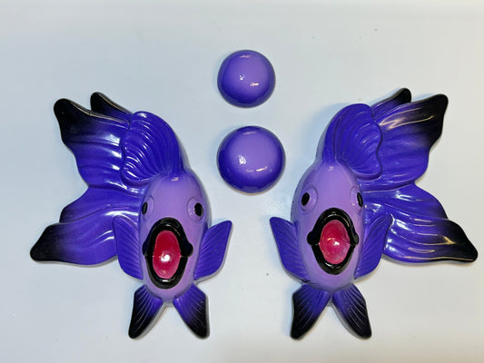 Vintage Style Chalkware Fish & Bubble Wall Art in Purple & Black, Retro Style Goldfish/ Koi Wall Art